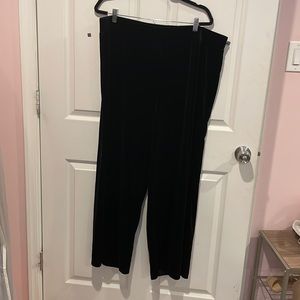Beautiful wide leg velvet pants